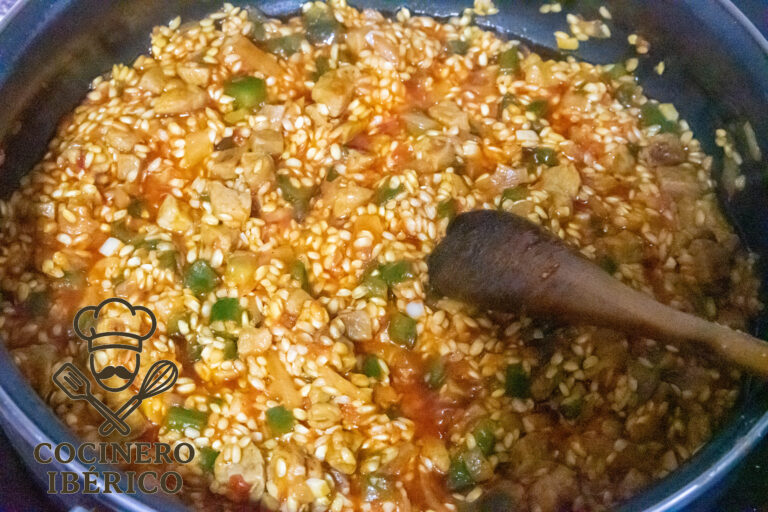 Pimientos rellenos de arroz y secreto de cerdo (1)