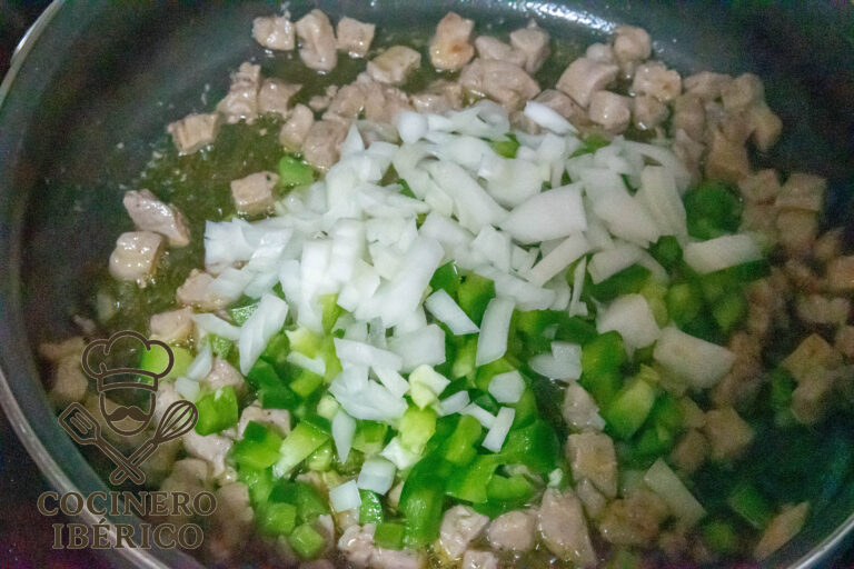 Pimientos rellenos de arroz y secreto de cerdo (12)