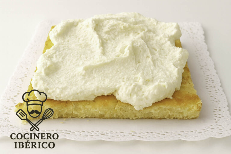 Tarta de fresas con nata (10)